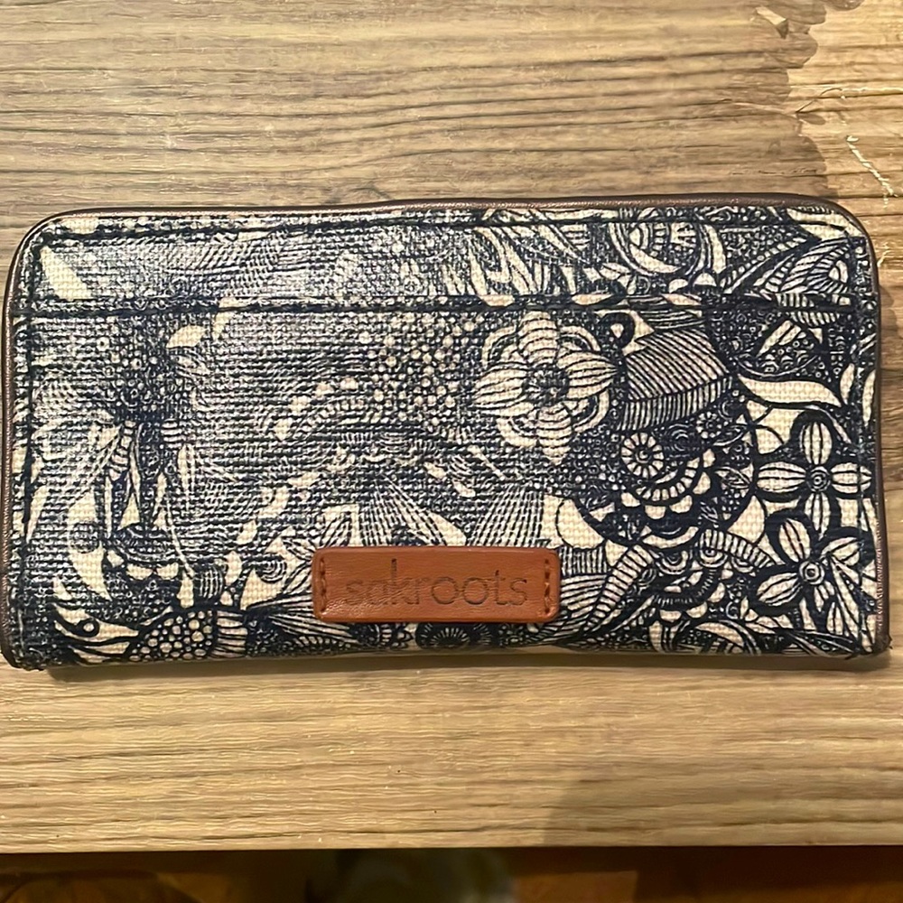 Sakroots wallet
